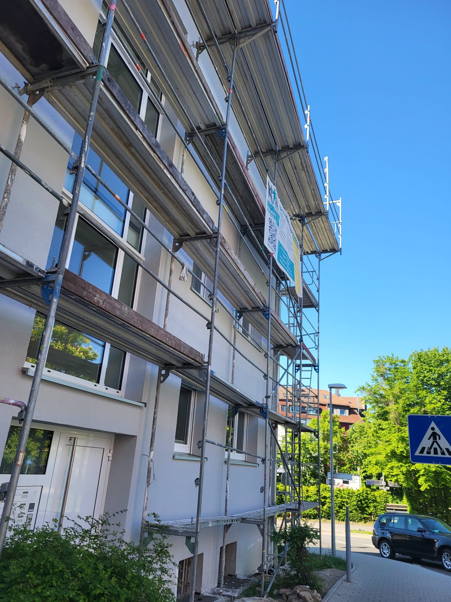 Professionelles Gerüst für einen Neubau in Heilbronn